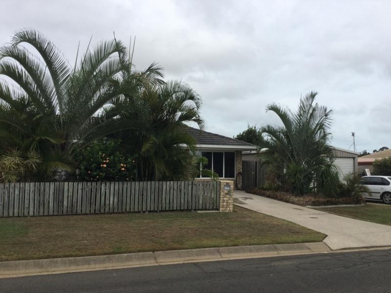 7 Sager Court, Torquay QLD 4655