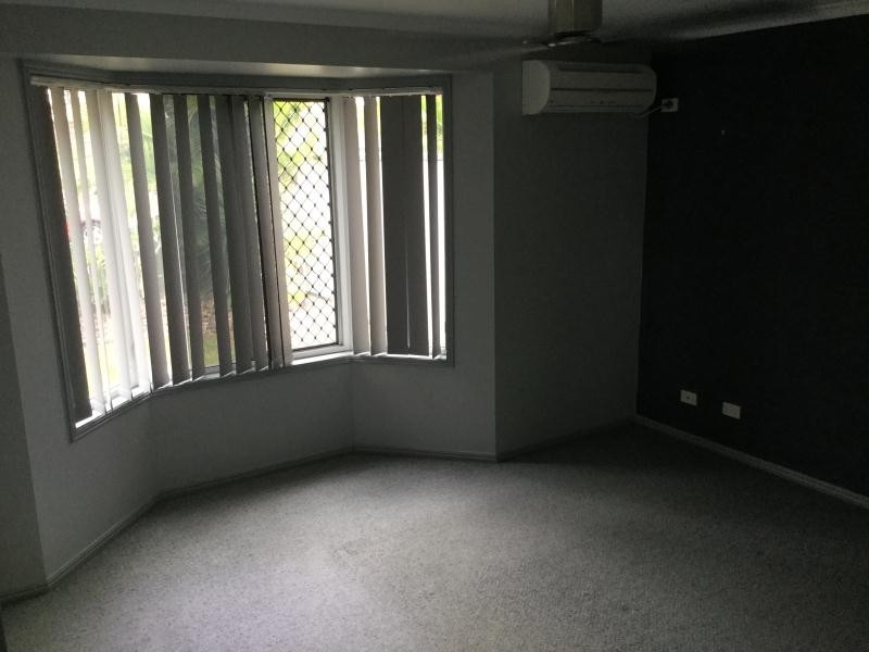 7 Sager Court, Torquay QLD 4655