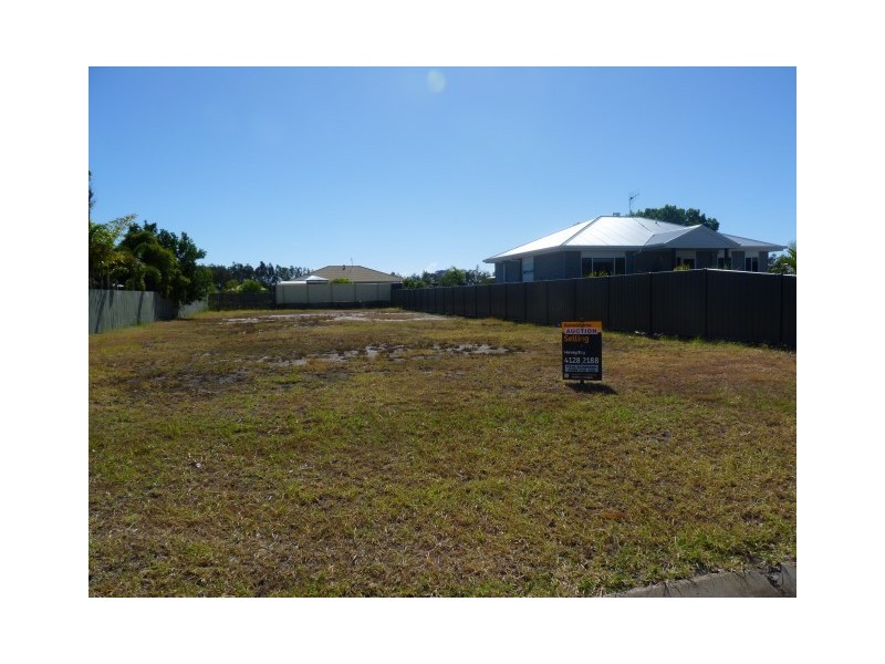 10 Bentwood Street, Burrum Heads QLD 4659