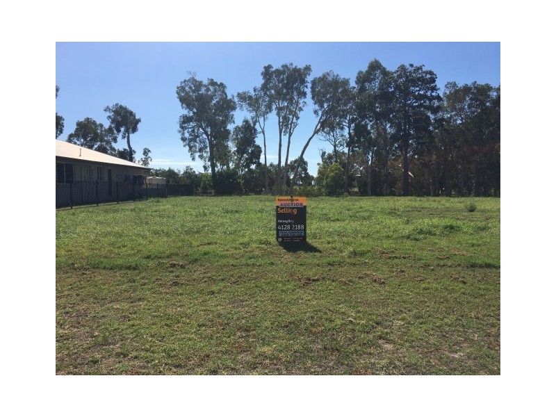 17 Sirenia Drive, Burrum Heads QLD 4659