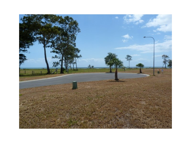 3 Volute Way, Burrum Heads QLD 4659