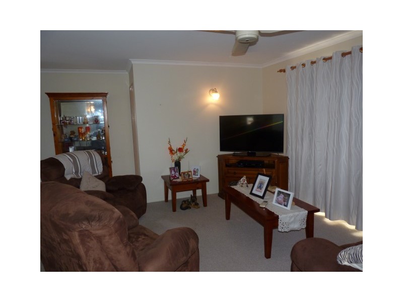 43 Caddy Avenue, Urraween QLD 4655