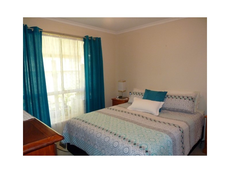 43 Caddy Avenue, Urraween QLD 4655