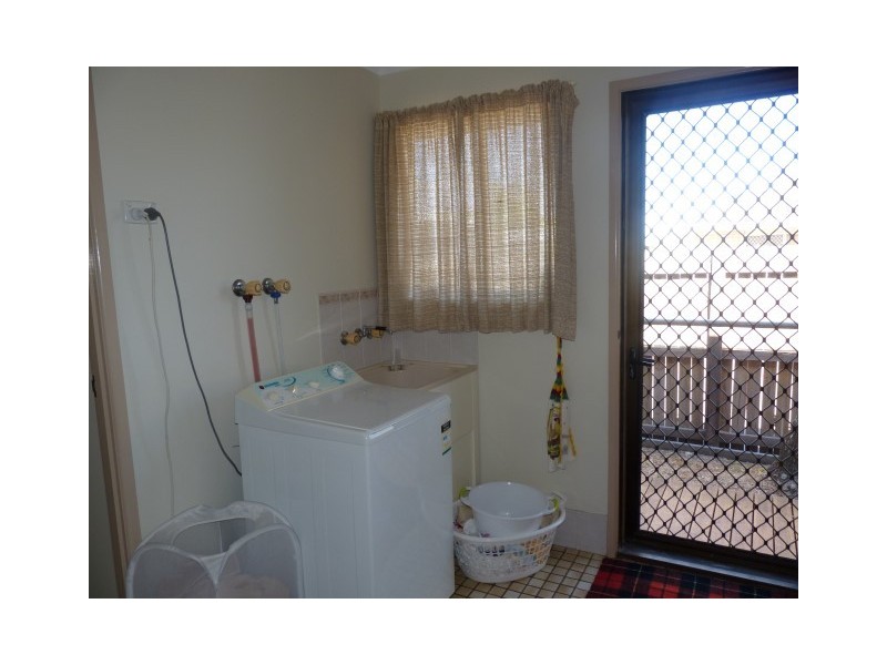 43 Caddy Avenue, Urraween QLD 4655
