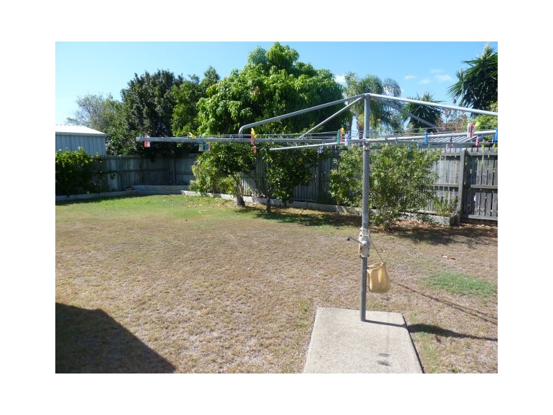 43 Caddy Avenue, Urraween QLD 4655