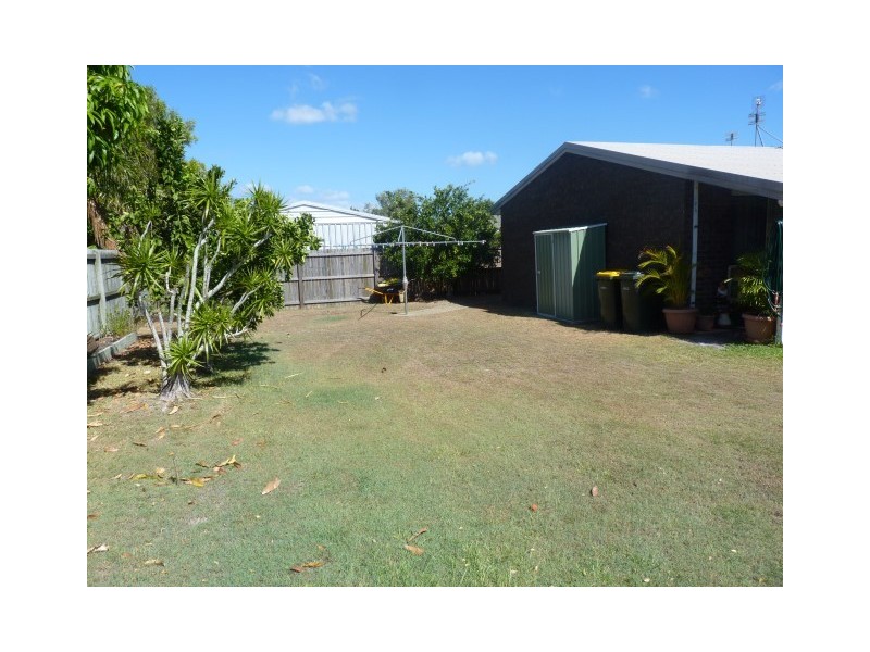43 Caddy Avenue, Urraween QLD 4655