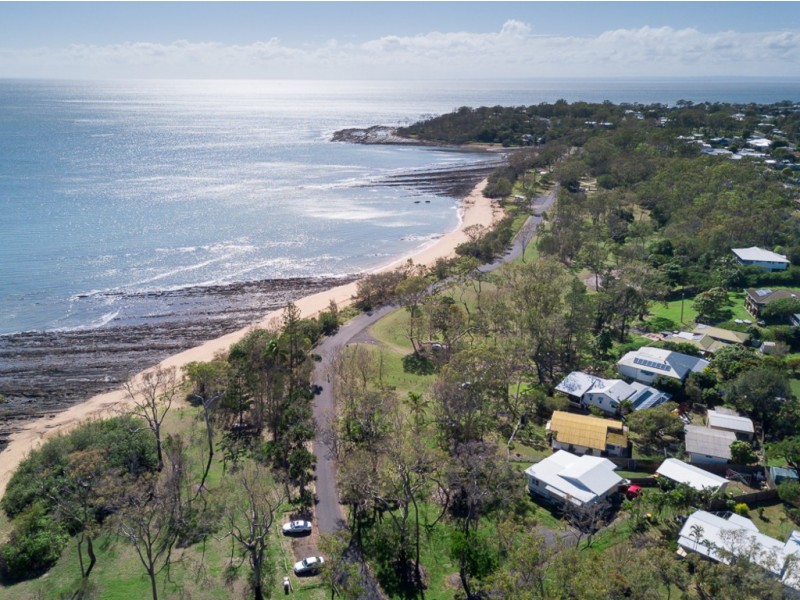 9 Esplanade, Point Vernon QLD 4655