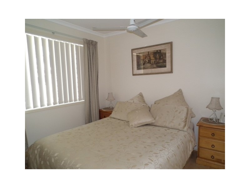 11 Earl ST Vincent Circuit, Eli Waters QLD 4655