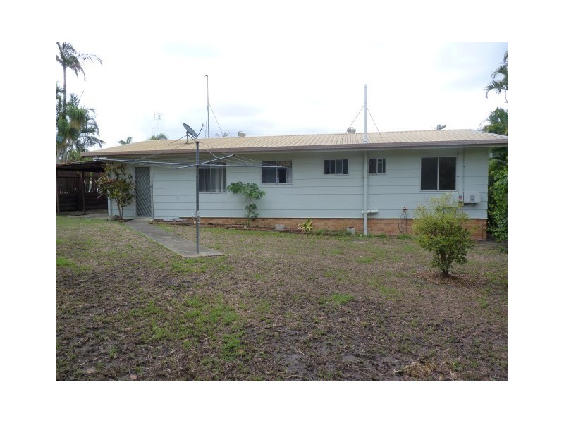 7 West Street, Torquay QLD 4655