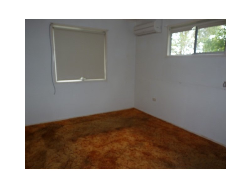 7 West Street, Torquay QLD 4655