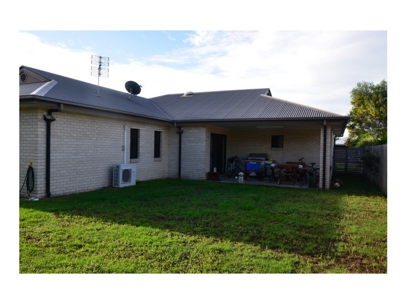 67 Magellan, Urraween QLD 4655