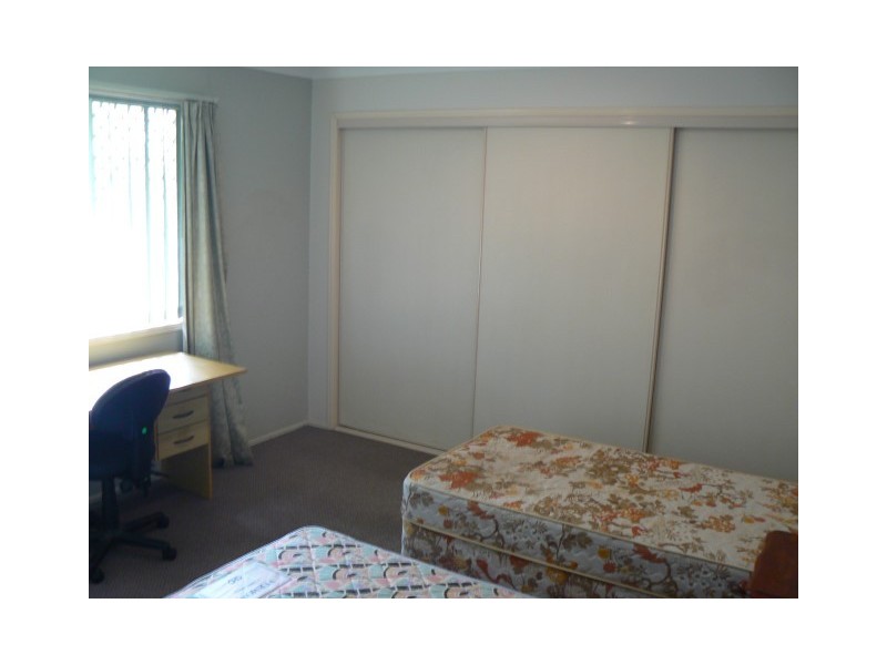 1/235 Esplanade, Pialba QLD 4655