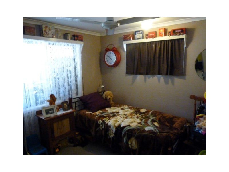 10 Gibbs Street, Urangan QLD 4655