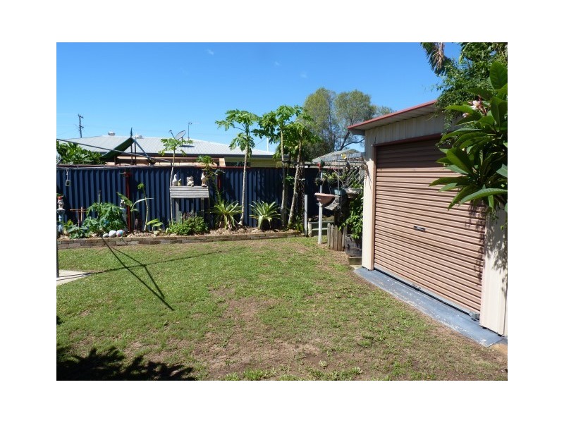 10 Gibbs Street, Urangan QLD 4655