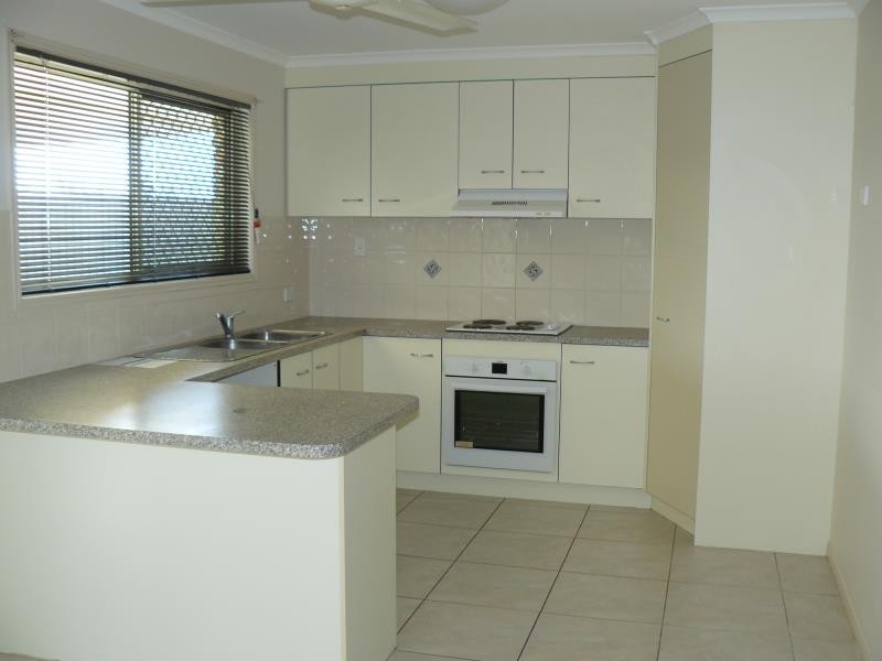 4 Isis Court, Eli Waters QLD 4655