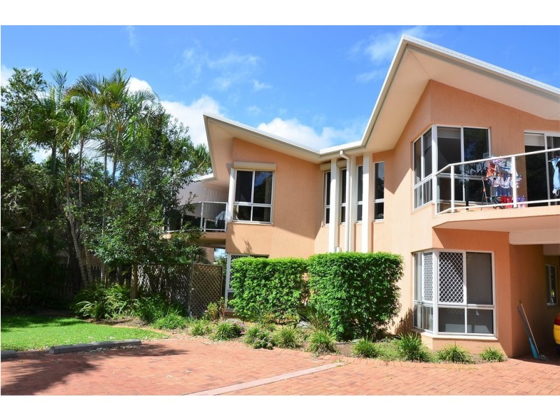 2/378 Esplanade, Scarness QLD 4655
