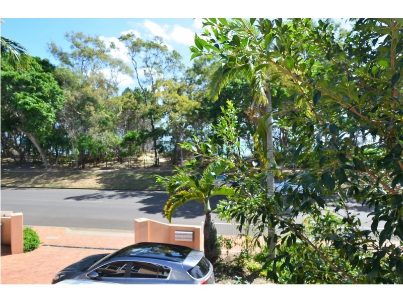 2/378 Esplanade, Scarness QLD 4655