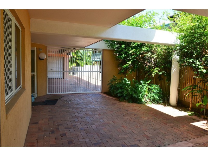 2/378 Esplanade, Scarness QLD 4655