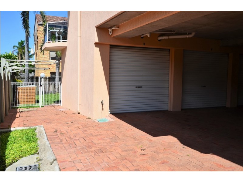 2/378 Esplanade, Scarness QLD 4655