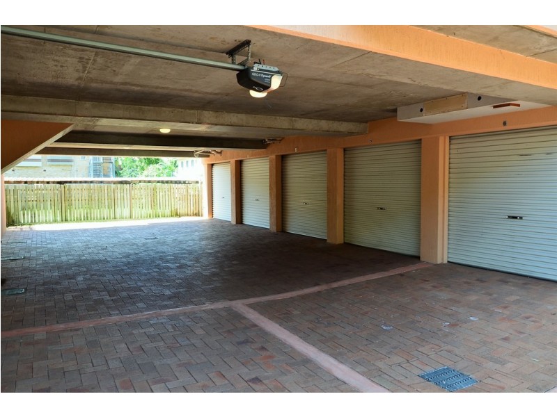 2/378 Esplanade, Scarness QLD 4655