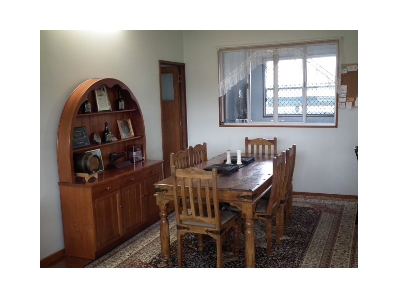 32 Hunter Street, Torbanlea QLD 4662