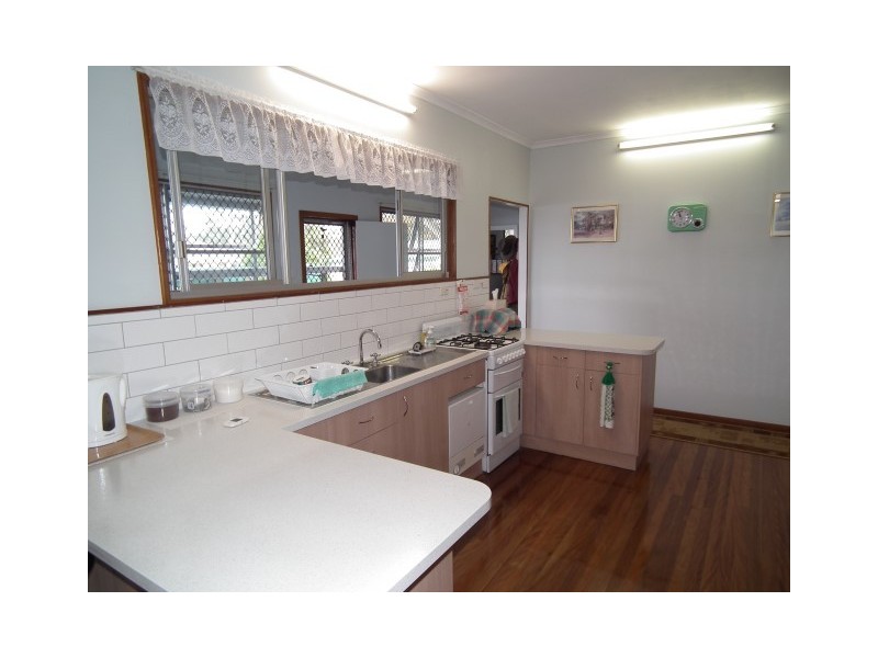 32 Hunter Street, Torbanlea QLD 4662
