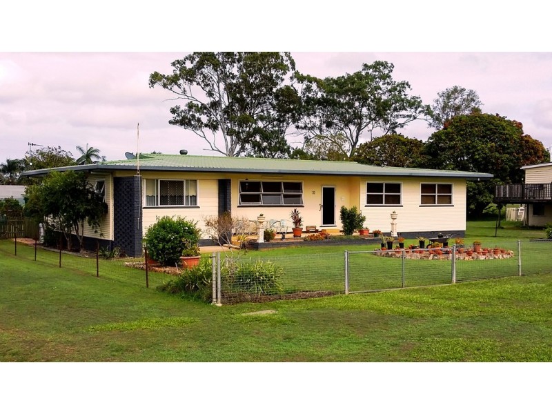 32 Hunter Street, Torbanlea QLD 4662