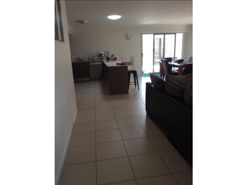 6 Dawes Road, Urraween QLD 4655