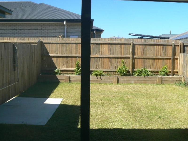 15 B Tranquil Drive, Wondunna QLD 4655