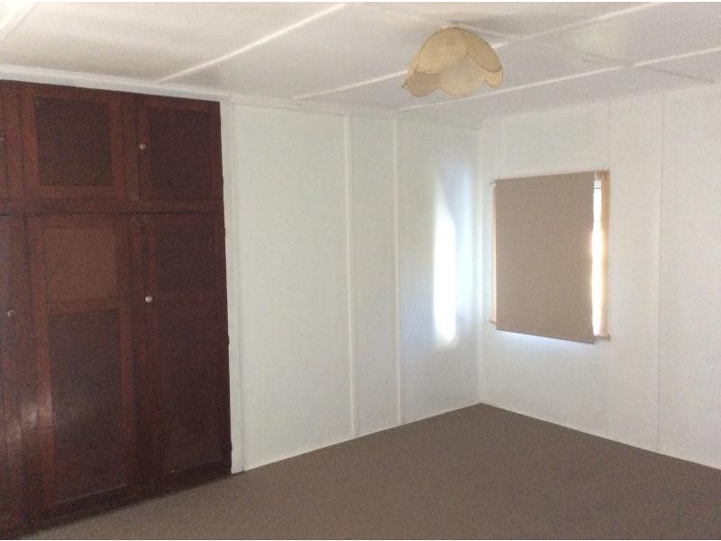 3/6 Freshwater St, Scarness QLD 4655