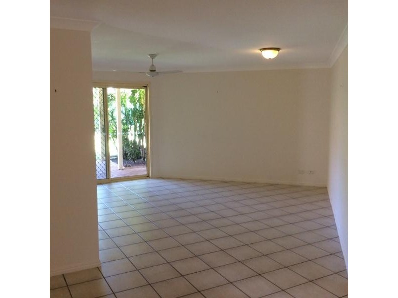 26 King Henry Court, Torquay QLD 4655
