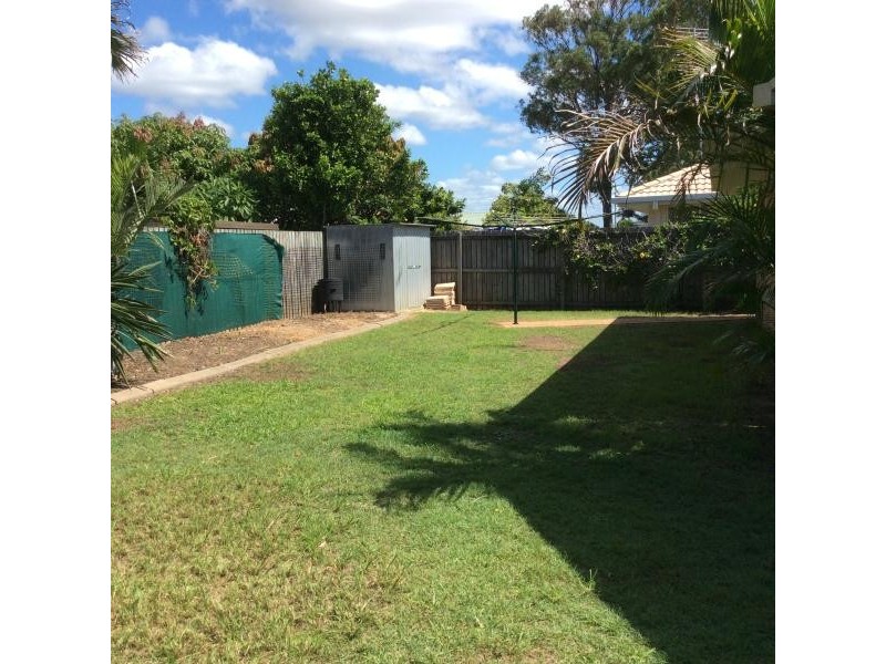 26 King Henry Court, Torquay QLD 4655