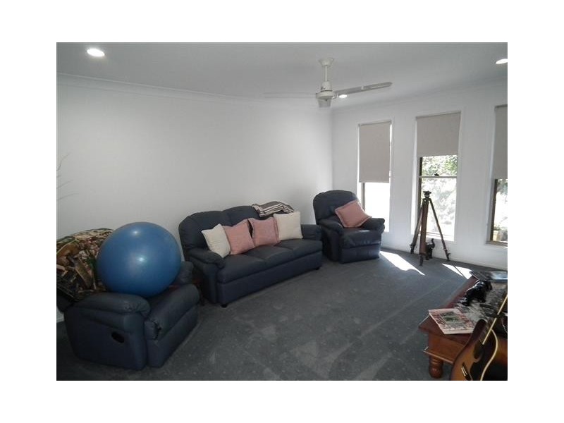 18 Santa Maria Avenue, Urraween QLD 4655