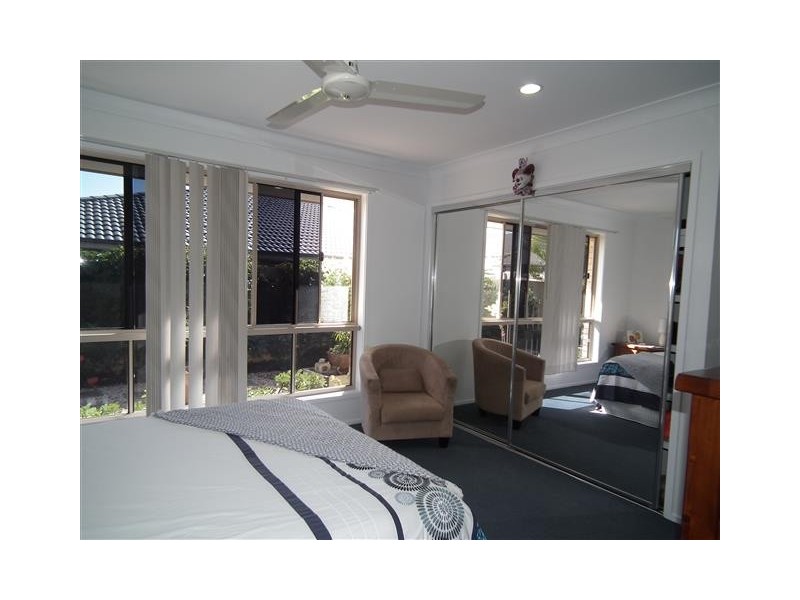 18 Santa Maria Avenue, Urraween QLD 4655