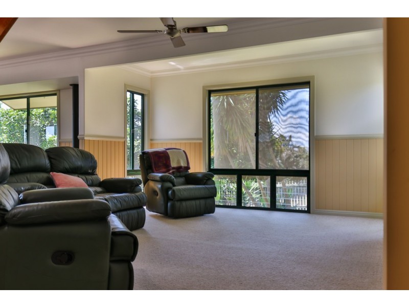 2 Baunfiend Court, Urraween QLD 4655