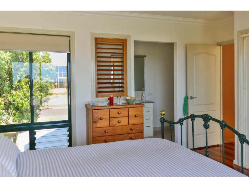 2 Baunfiend Court, Urraween QLD 4655