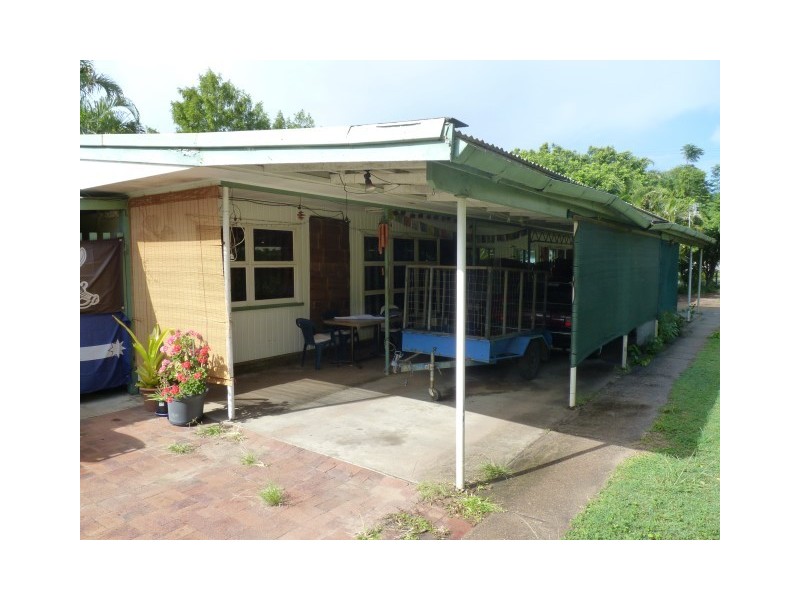 490 Esplanade, Torquay QLD 4655