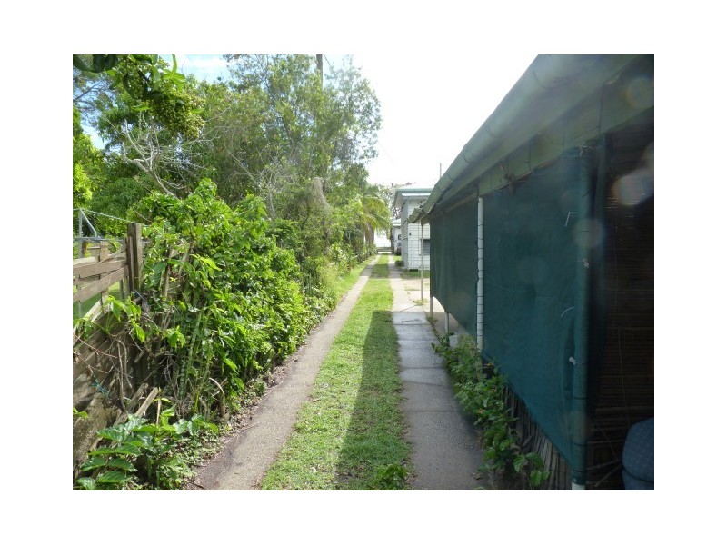 490 Esplanade, Torquay QLD 4655