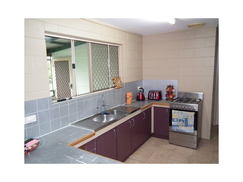 54 Lord Street, Sunshine Acres QLD 4655