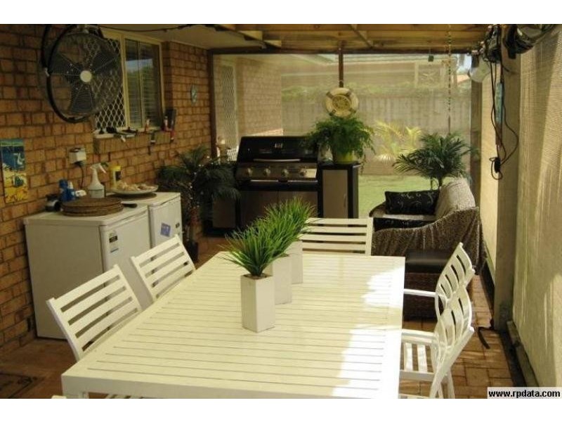 73 Ibis Blvd, Eli Waters QLD 4655