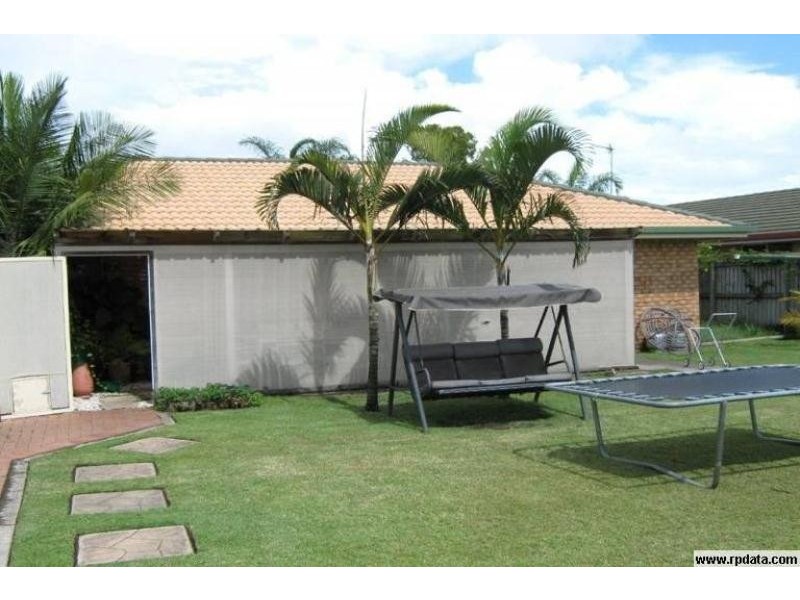 73 Ibis Blvd, Eli Waters QLD 4655
