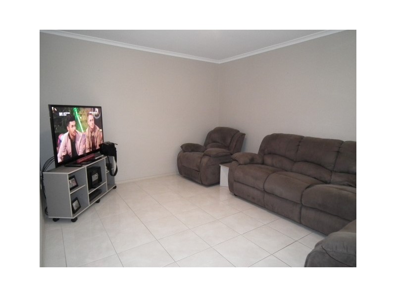 100 Tooth Street, Pialba QLD 4655