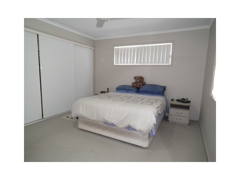 100 Tooth Street, Pialba QLD 4655