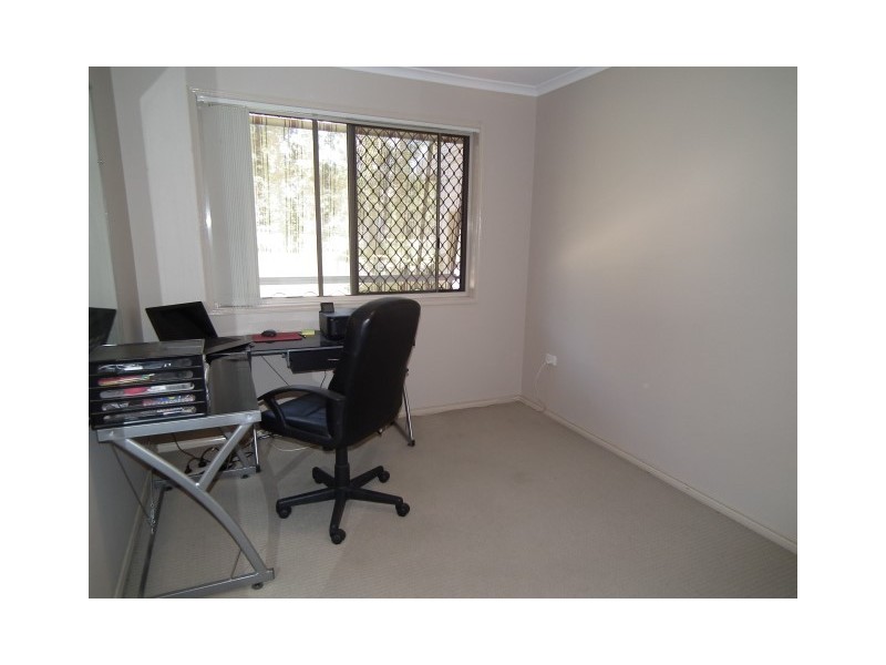 100 Tooth Street, Pialba QLD 4655