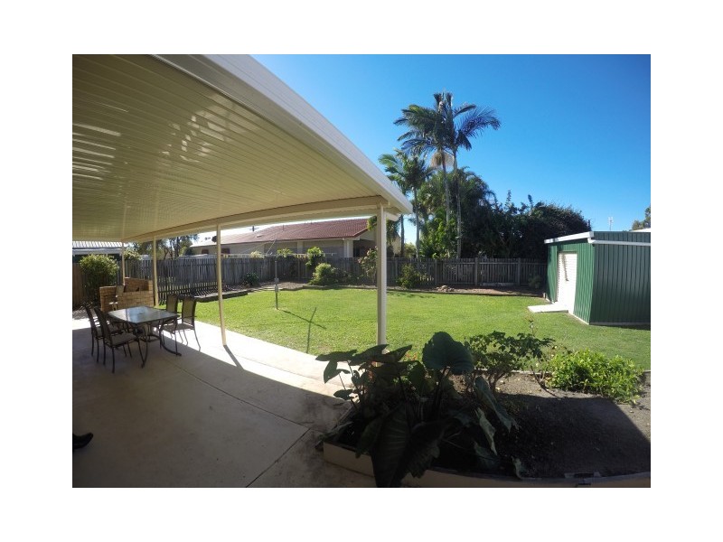 100 Tooth Street, Pialba QLD 4655