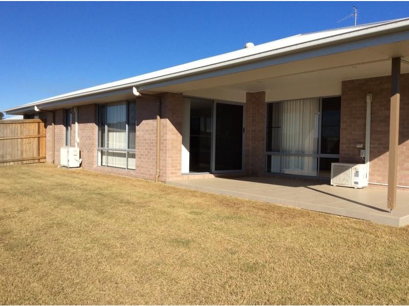 7 O’Connell Parade, Urraween QLD 4655