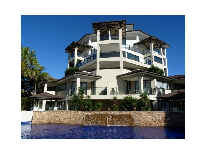 102/468 Esplanade, Torquay QLD 4655
