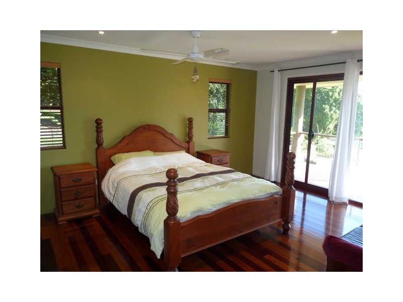 10 Gundesen Drive, Urraween QLD 4655