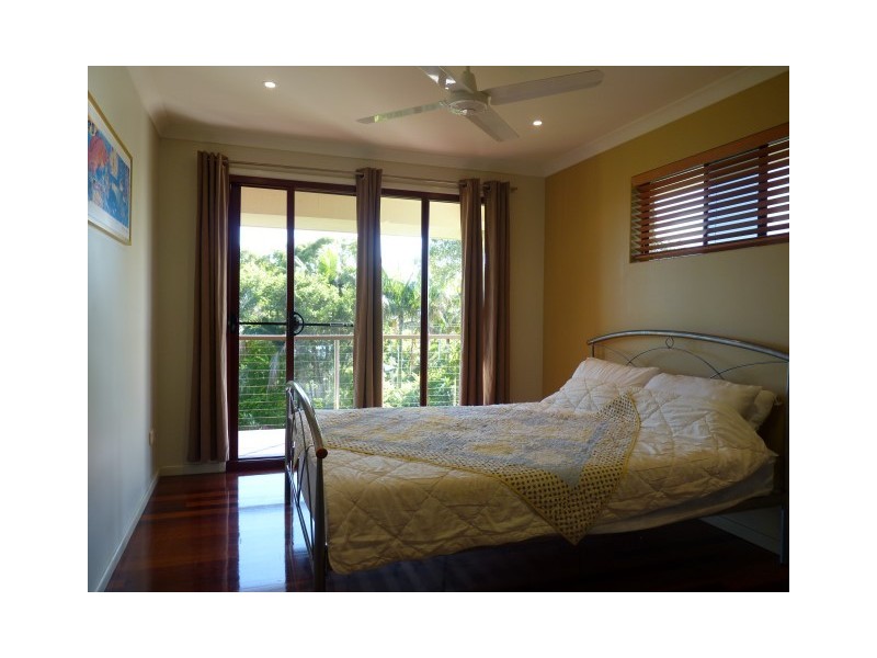 10 Gundesen Drive, Urraween QLD 4655