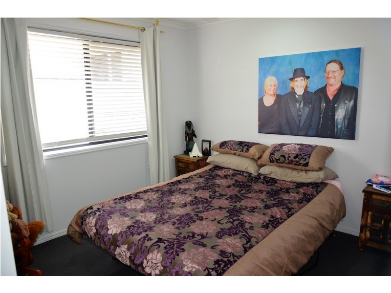 1 Sonder Street, Urangan QLD 4655